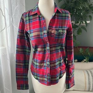 A&F • Red Plaid Button Down Collared Shirt